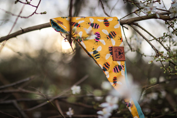 "Bumble Bee" Hundehalstuch