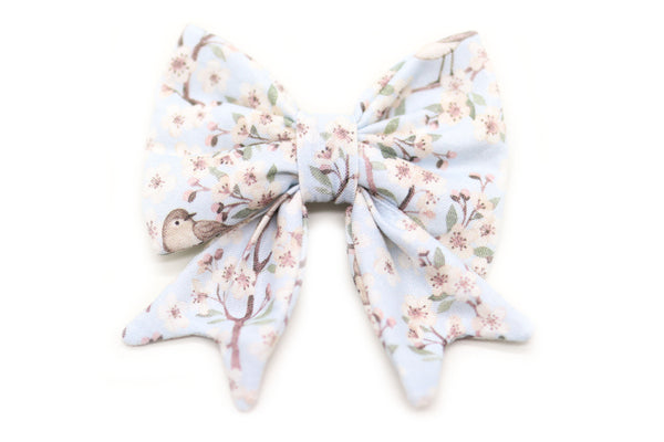 "Birds & Blossoms" Schleife für Hundehalsbänder