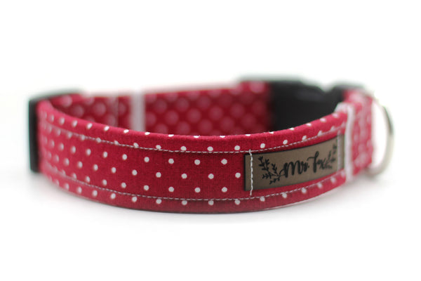 "Burgundy Polkadot" collar for dogs