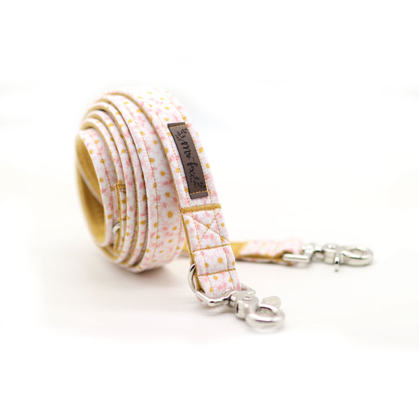 "Darling Daisy" dog leash