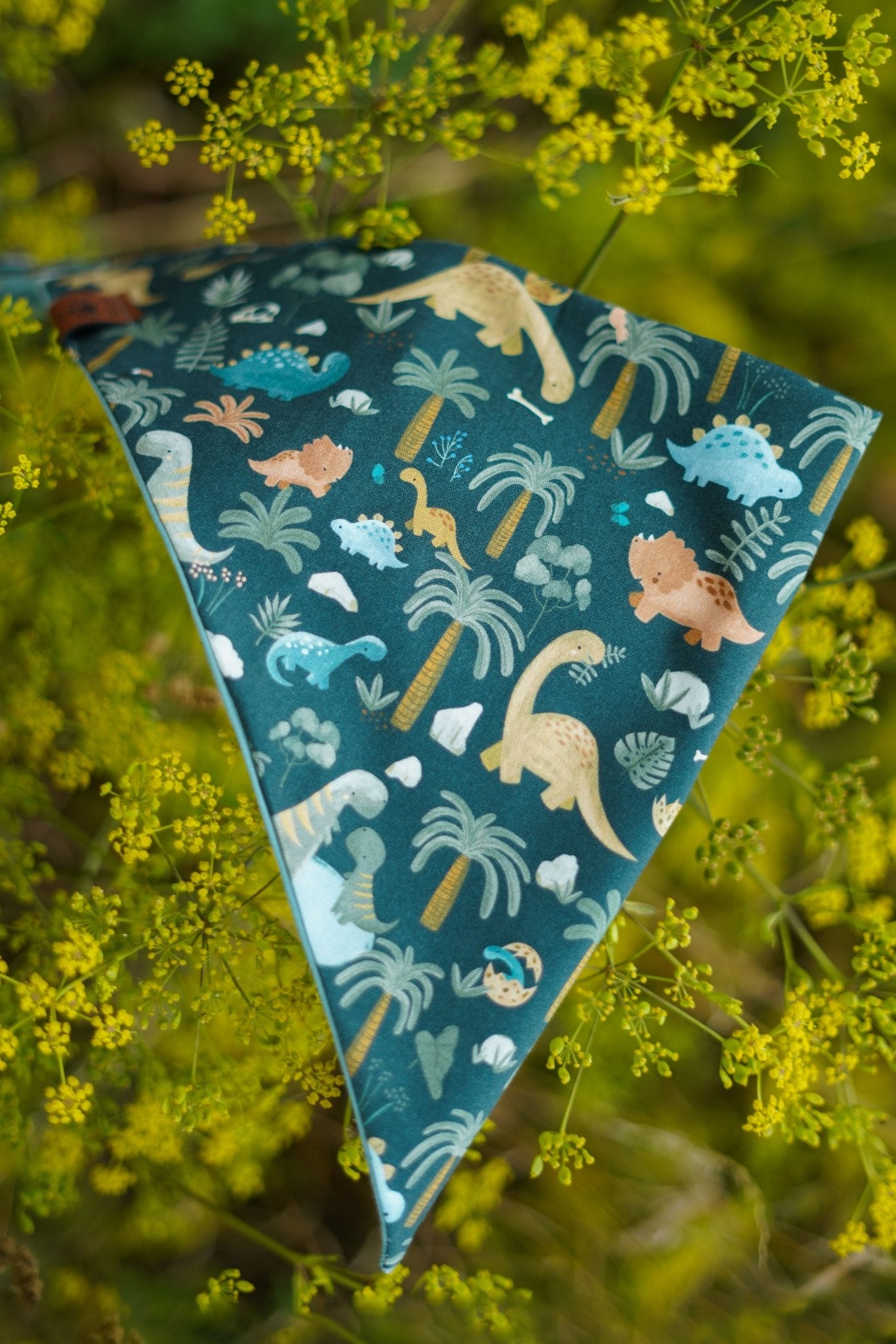 "Dino Dream" Hundehalstuch - Mr. Fox Hundezubehör