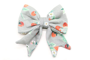 "Sweet Strawberries" sailor bow for dog collars