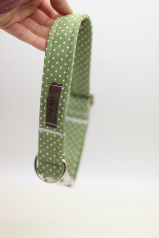 READY TO SHIP "Olive Polkadot" collar medium (3cm) metal buckle for neck size 45-52cm